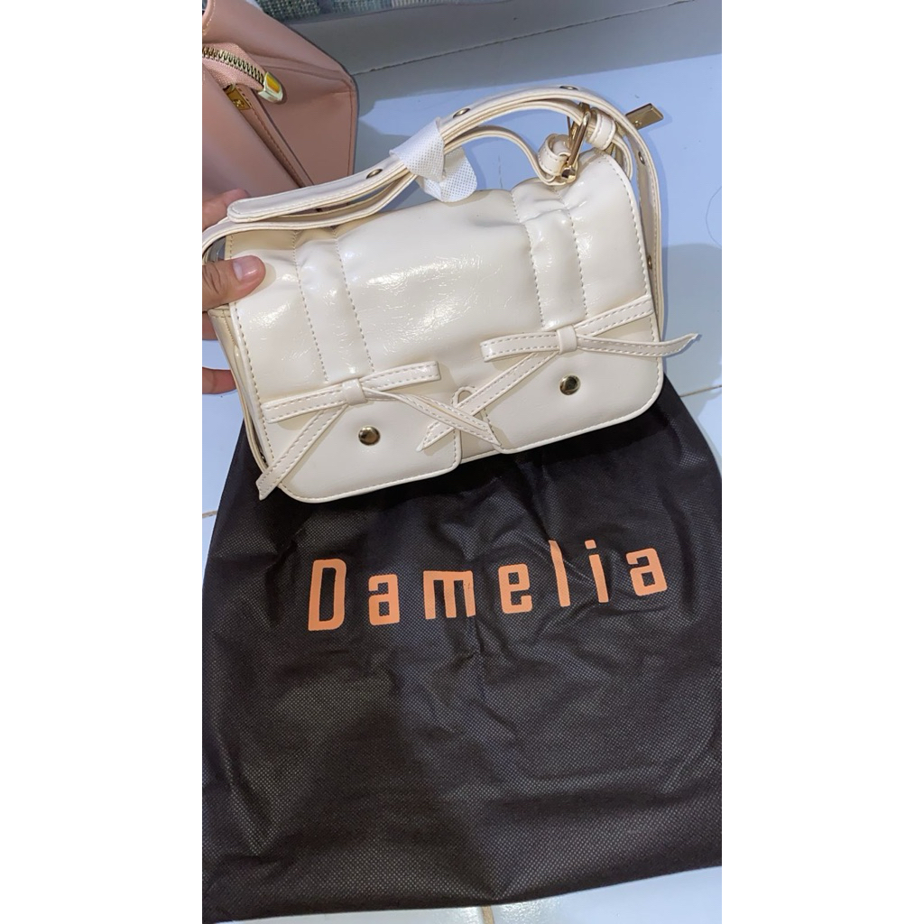 Tas Selempang DAMELIA BERLIN BAG NEW