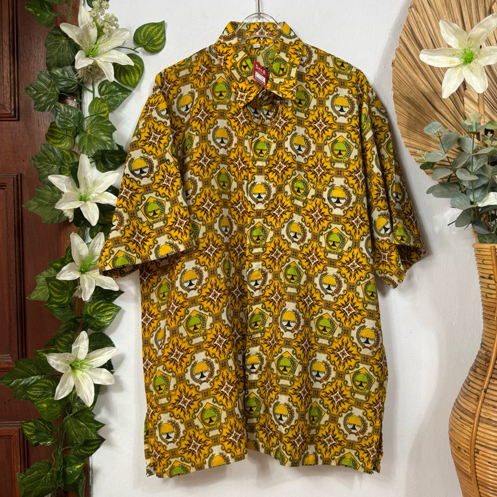 Kemeja Golkar Batik Pria Kuning