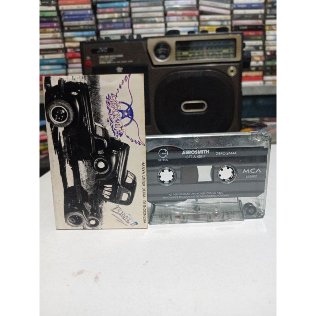 Kaset pita AEROSMITH (pump)