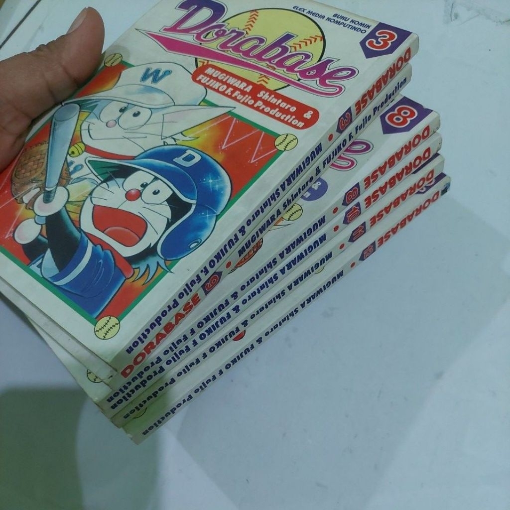 KOMIK DORABASE