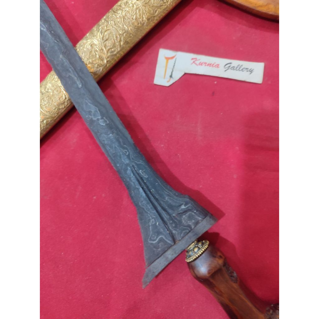 Keris Jalak Sangu Tumpeng sepuh era Mataram