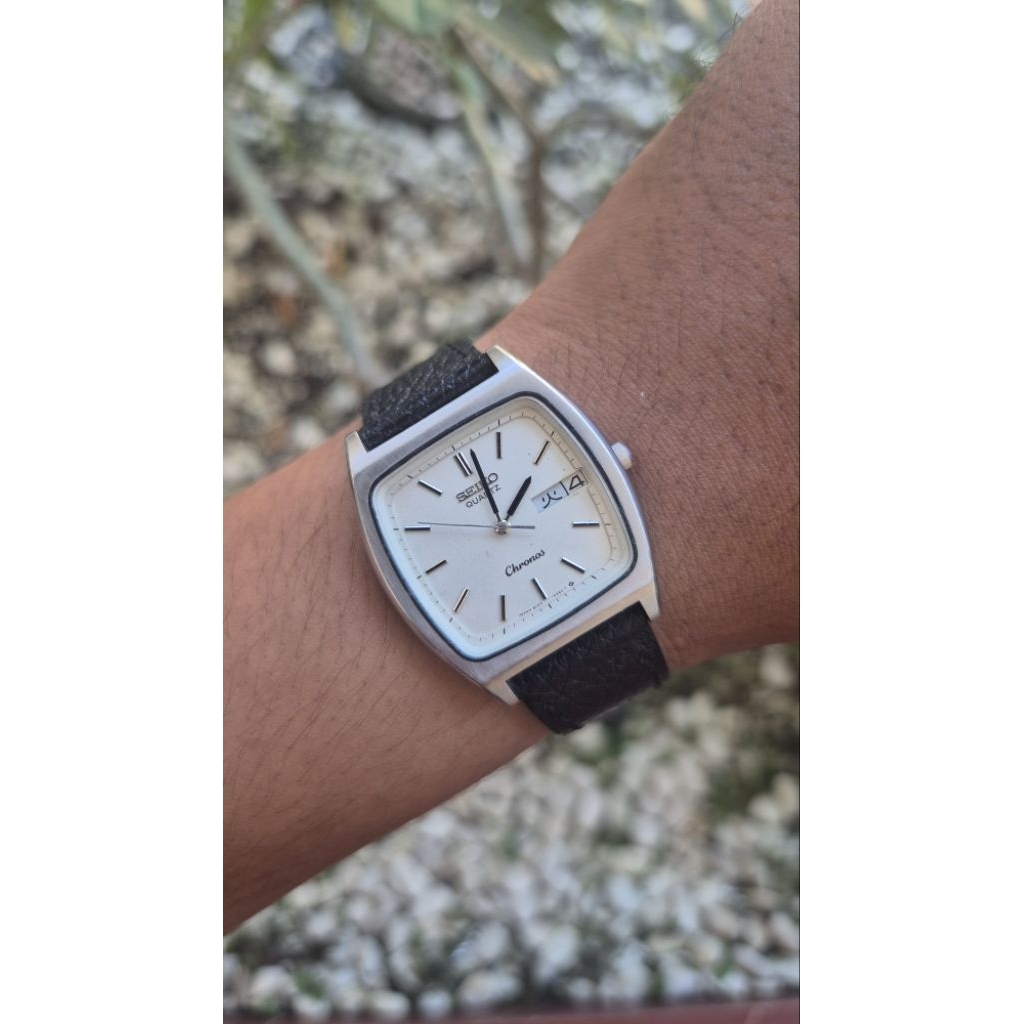 Seiko Chronos Quartz Japan Domestic Market (JDM) replace leather strap second