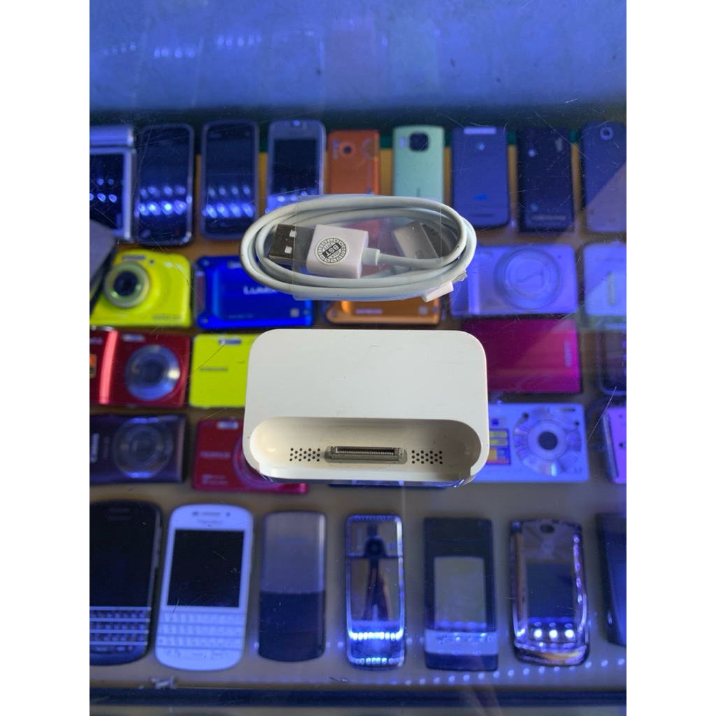 Docking iPhone iPod Second-Bekas Original
