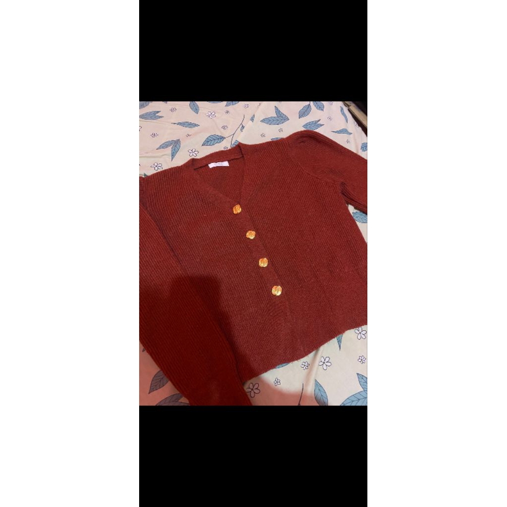 cardigan maroon