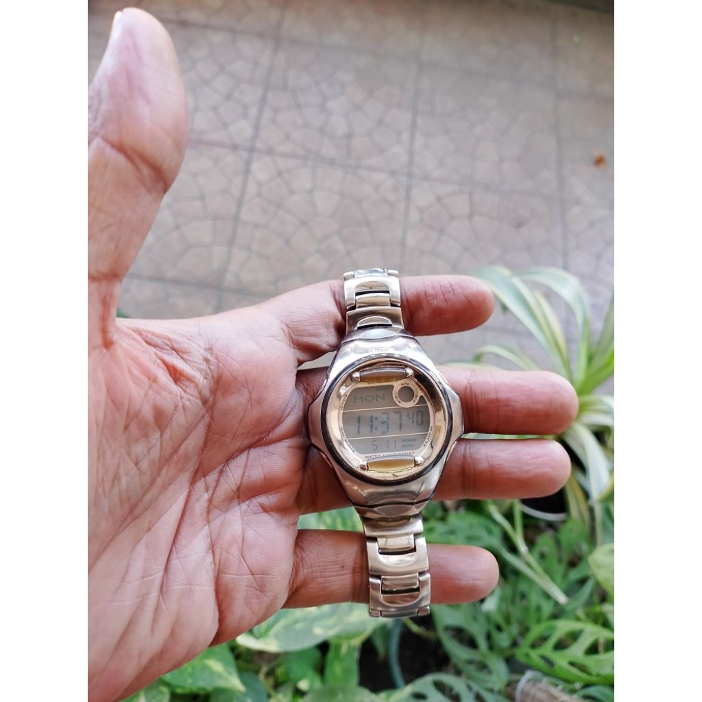jam Casio second