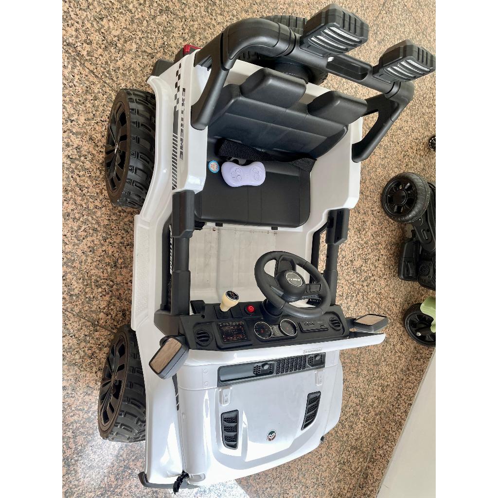 BEKAS Mainan Anak Dengan Remot Mobil Mobilan Anak Mainan Anak Mobil Aki PMB Jeep Rubicon Off Road