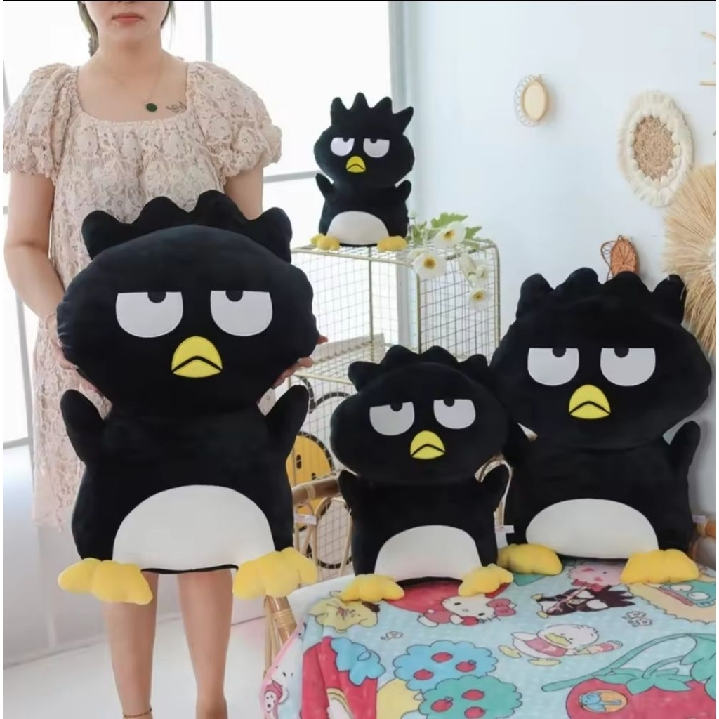 Boneka Penguin Badtz Maru Jumbo Lucu untuk Kado & Dekorasi