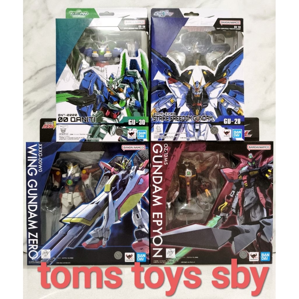 gundam universe 00 qan t strike freedom wing zero epyon Bandai ORI Baru MISB