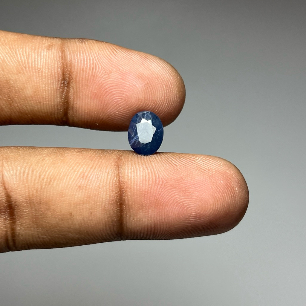 Natural Blue Sapphire Corundum Batu safir africa tanzania dim 9x7x5.5
