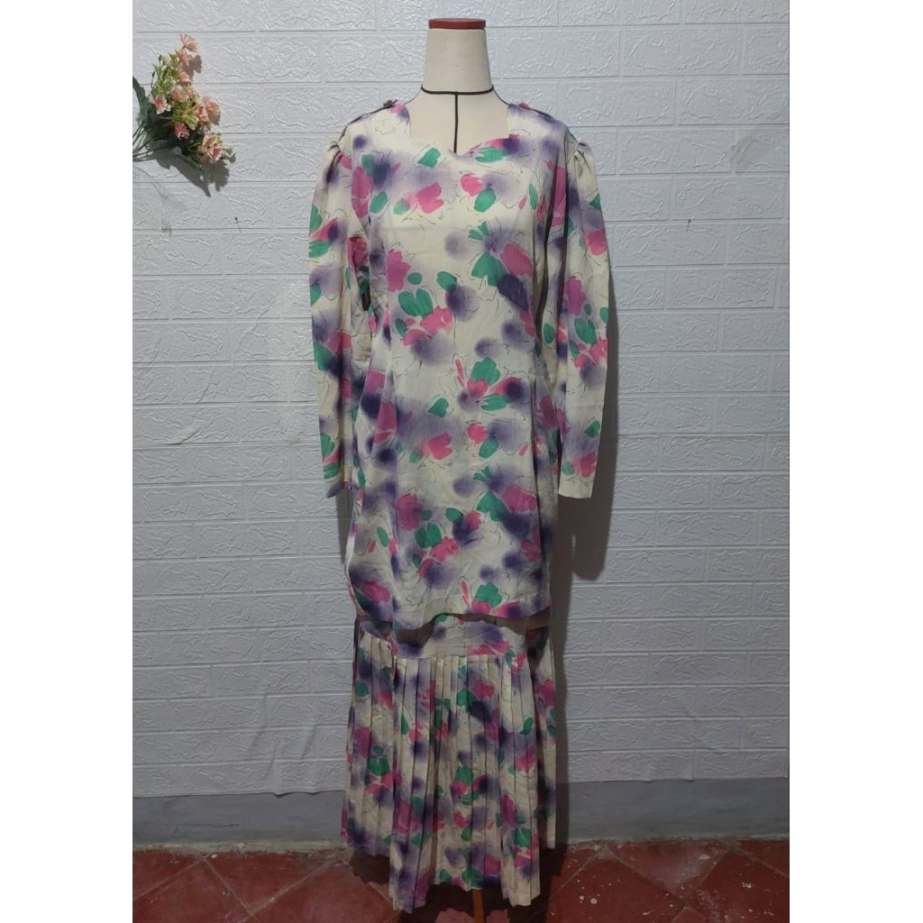 Set Rok Vintage Motif Abstract