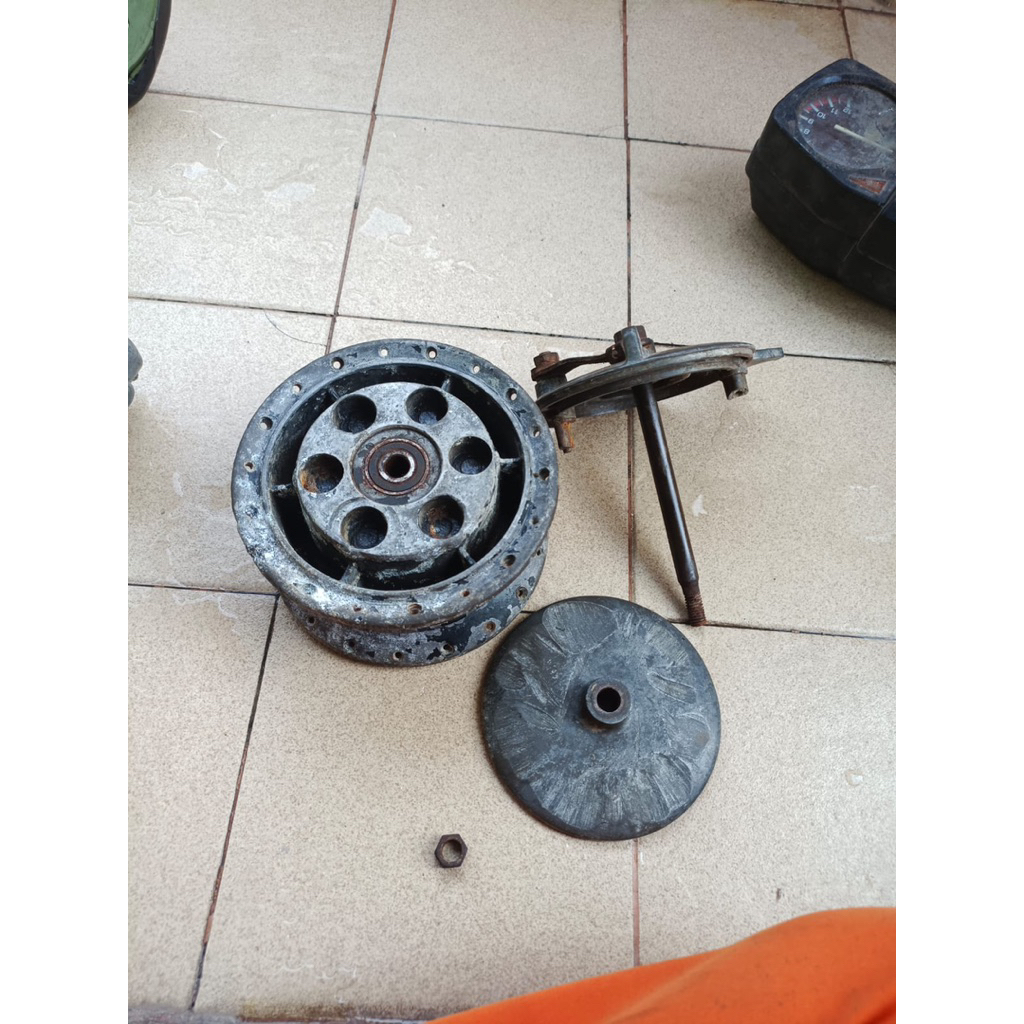 tromol depan ZUNDAPP