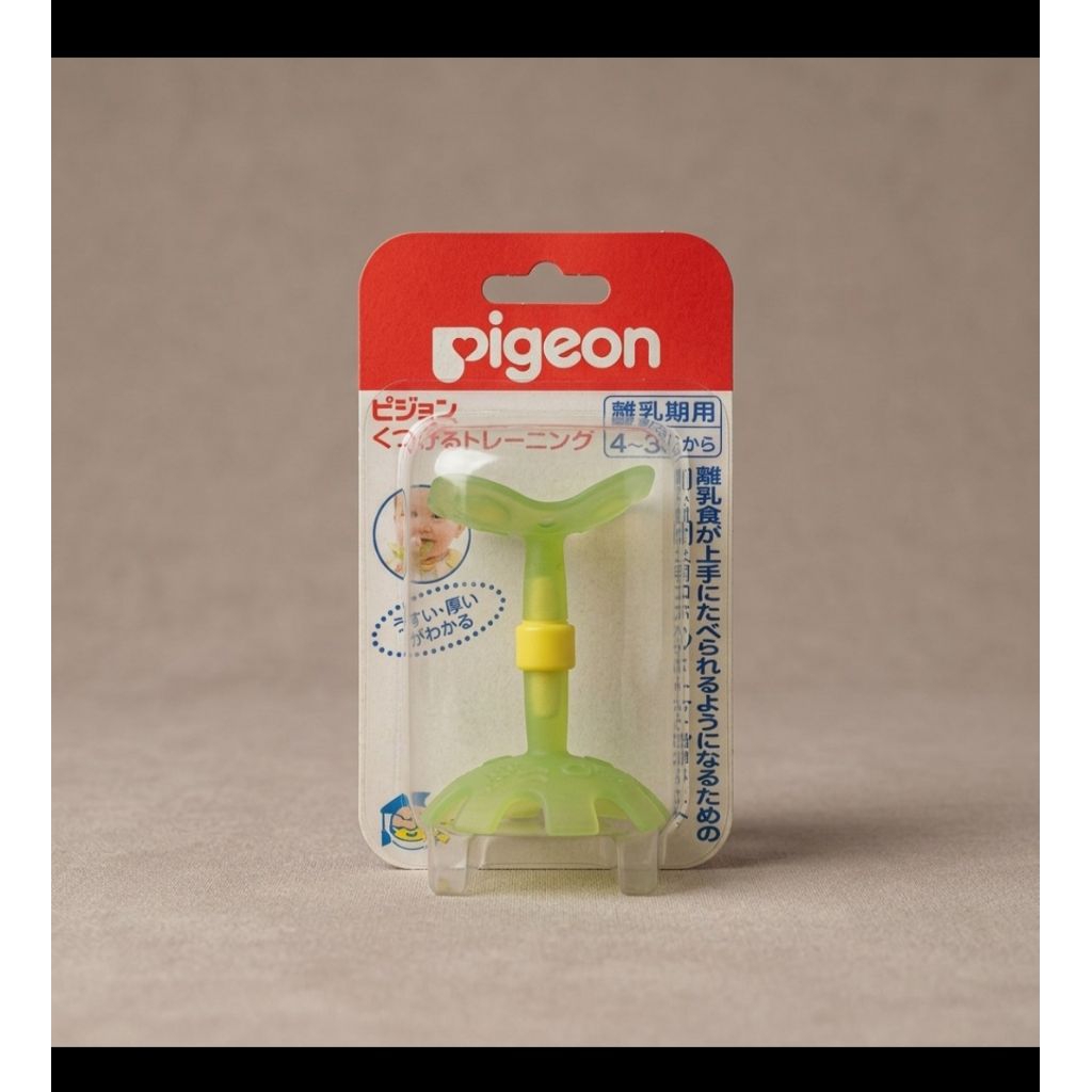 Pigeon teether gigitan bayi