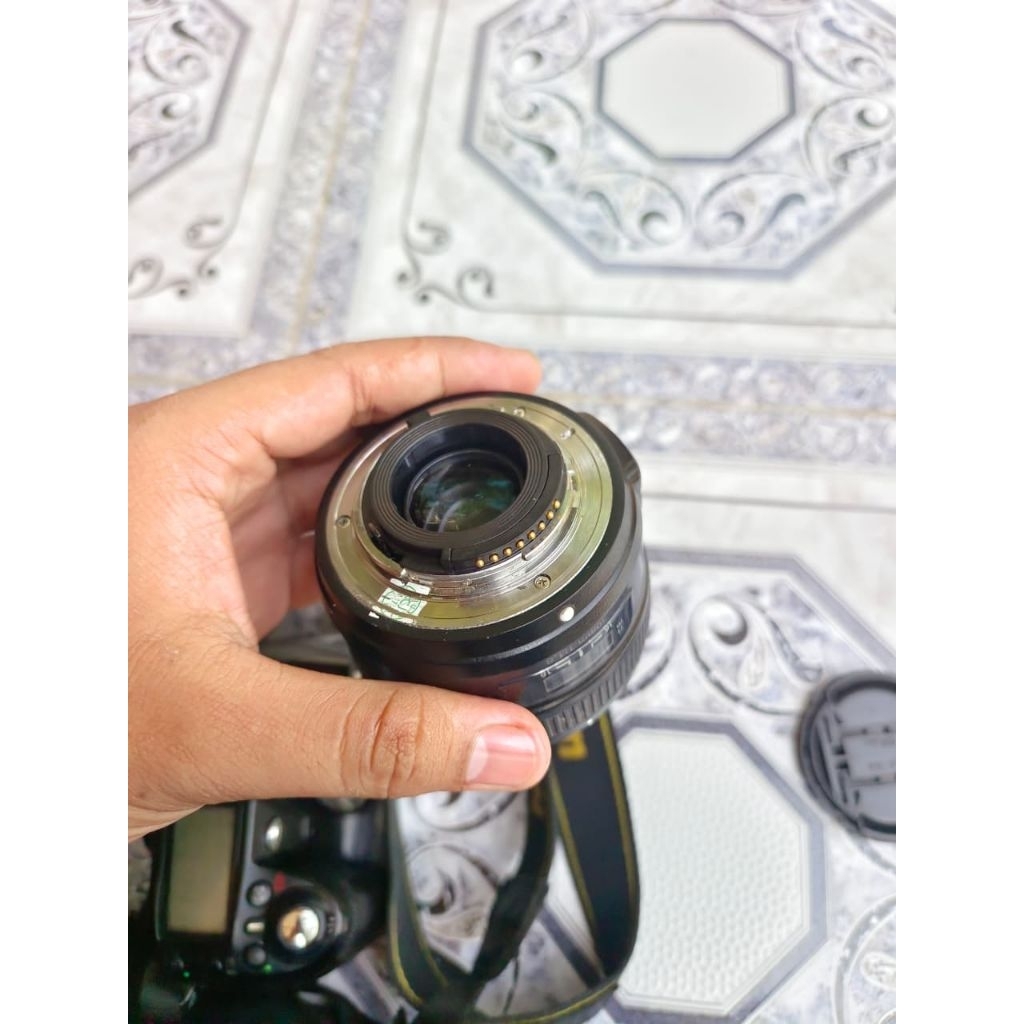 lensa 50mm f1.8 yongnuo  nikon