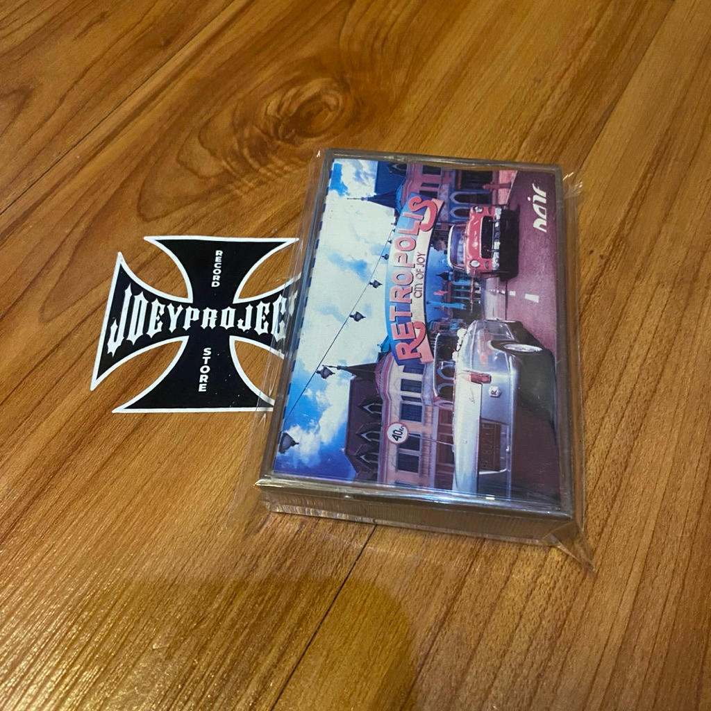 kaset naif - retropolis