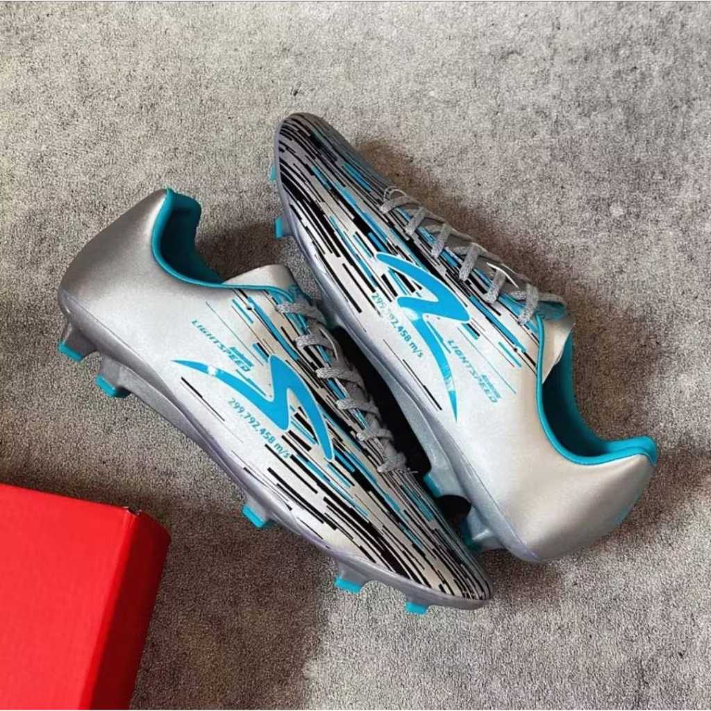 SEPATU BOLA SPECS LIGHSPEED REBORN FG ACCELERATOR INFINITY SILVER -UNTUK ANAK DEWASA