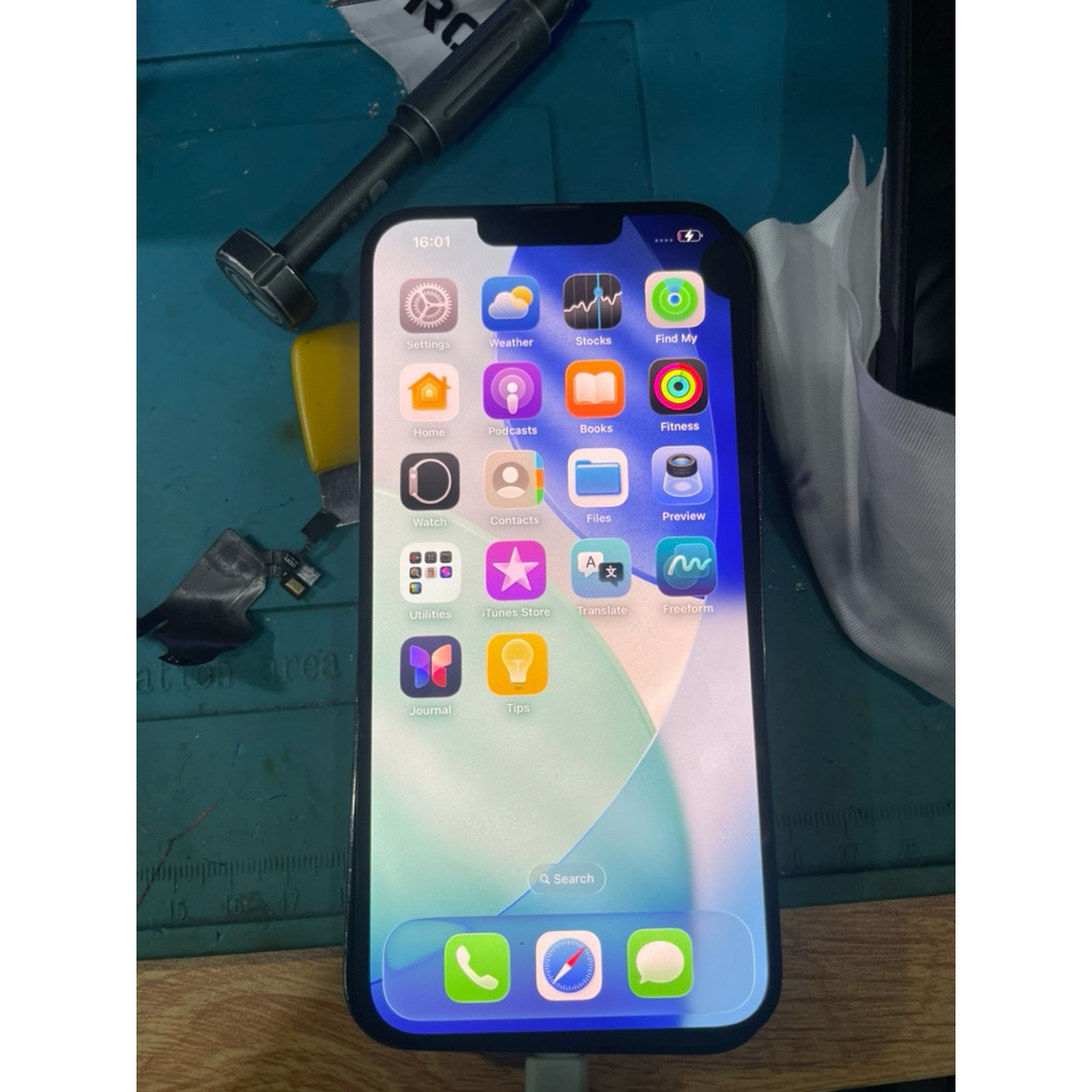 Lcd Original Copotan / Cabutan iPhone 13 Pro Tested “Minus ada tompel”