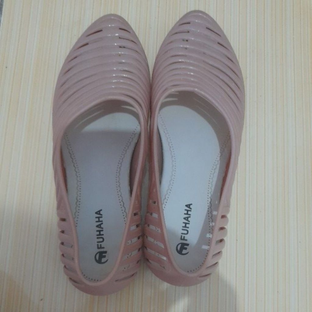 Sepatu fuhaha preloved
