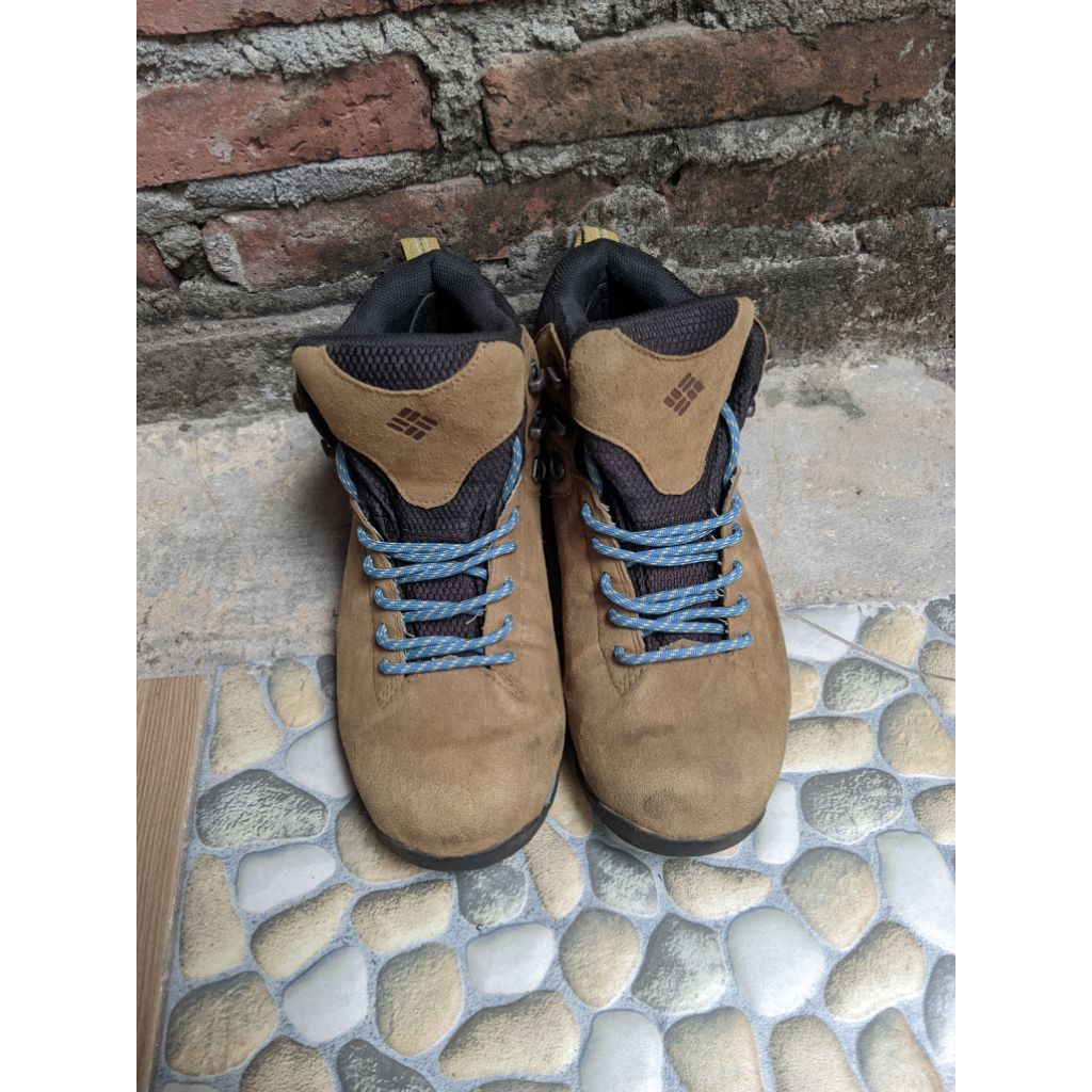 Sepatu Outdoor Columbia Meteor