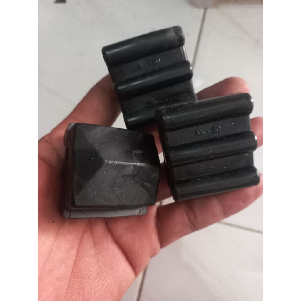 karet hanger karet mounting vario beat karet bantalan/ganjal mesin peredam