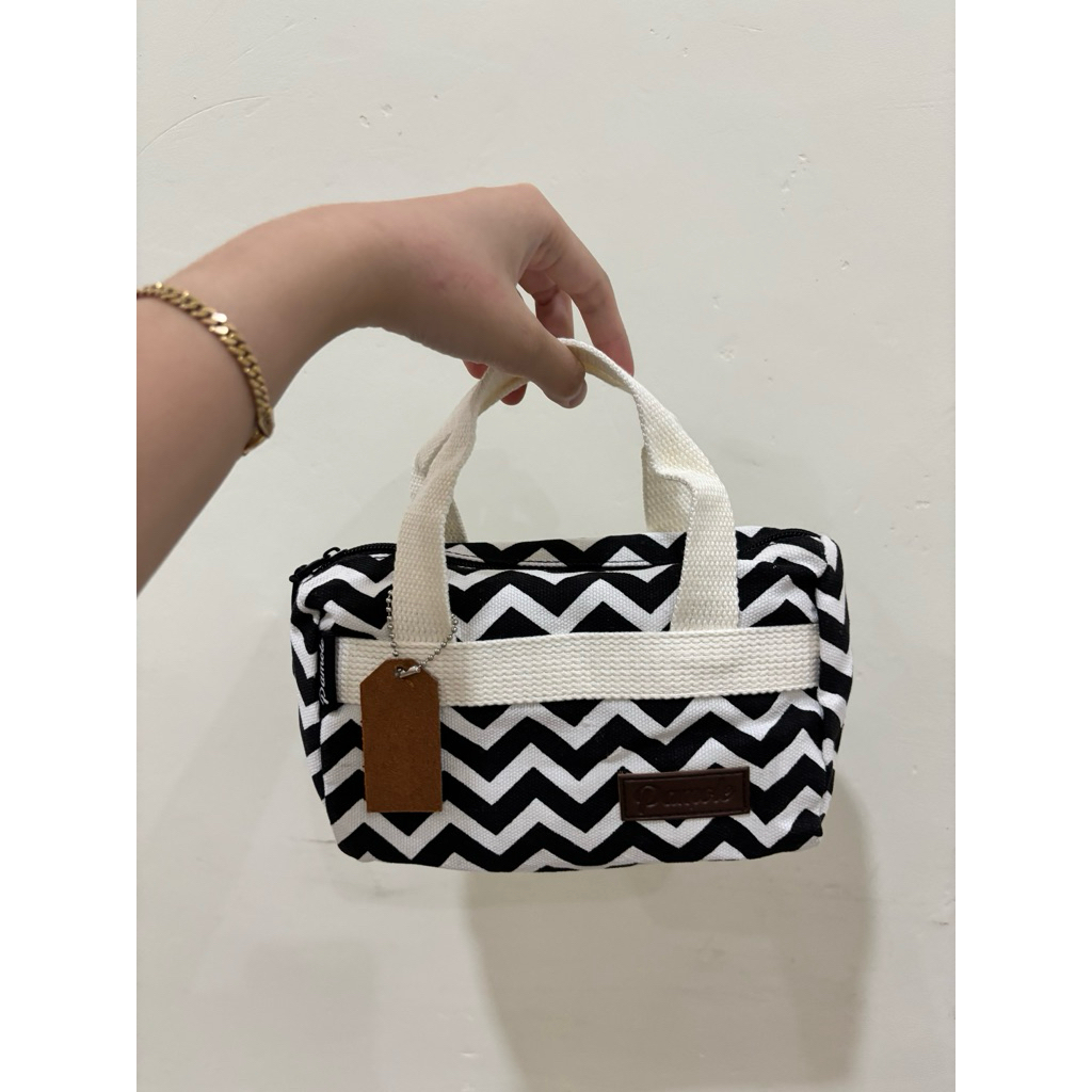 Preloved Pouch Pamole NEW
