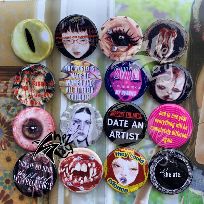 [READY] PIN BUTTON 44mm by Shezslay | Original Design Bold Statement Creepy Music Decor Aksesoris