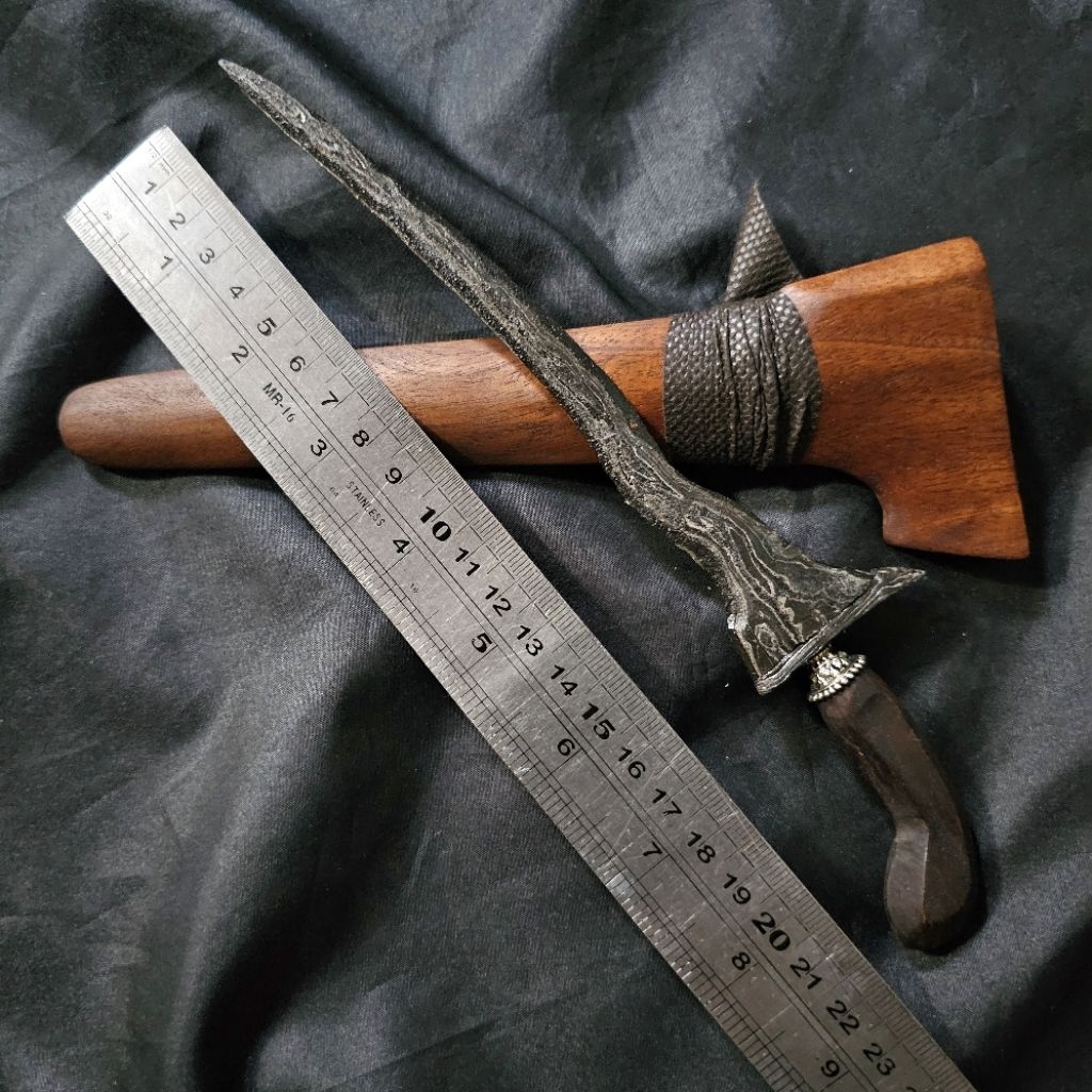 Keris J Jangkung Mangkurat Luk 3