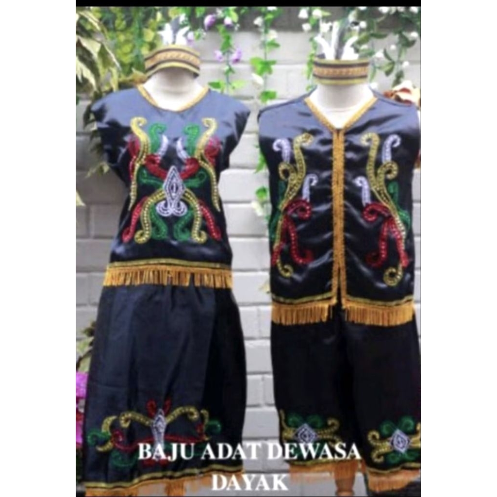 Baju adat Kalimantan Timur  dewasa
