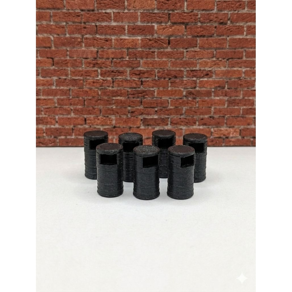 Miniatur Tempat Sampah 1:64 Silver Hitam | Aksesoris Diorama Diecast Maket Miniatur Kota | Aksesoris