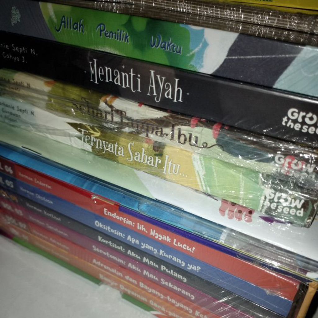 Buku Bacaan Anak Lokal - Latifa