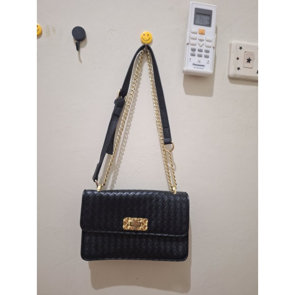tas anyam kulit asli