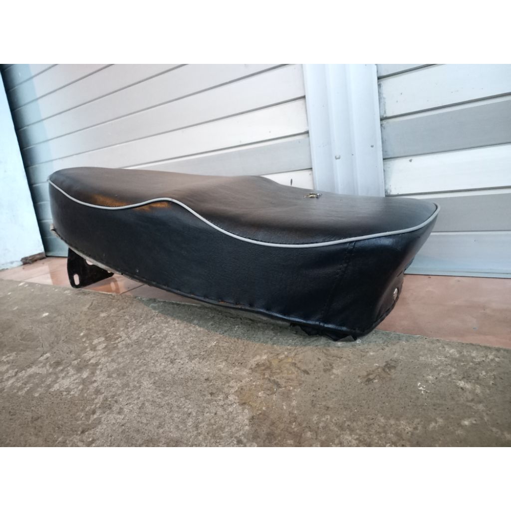 jok vespa piaggio panjang
