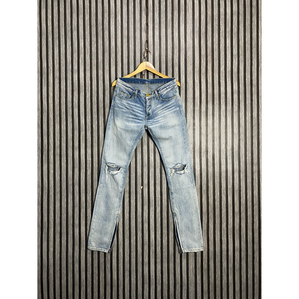 Celana Panjang Jeans Pria mnml RIPPED (LIMITED EDITION)