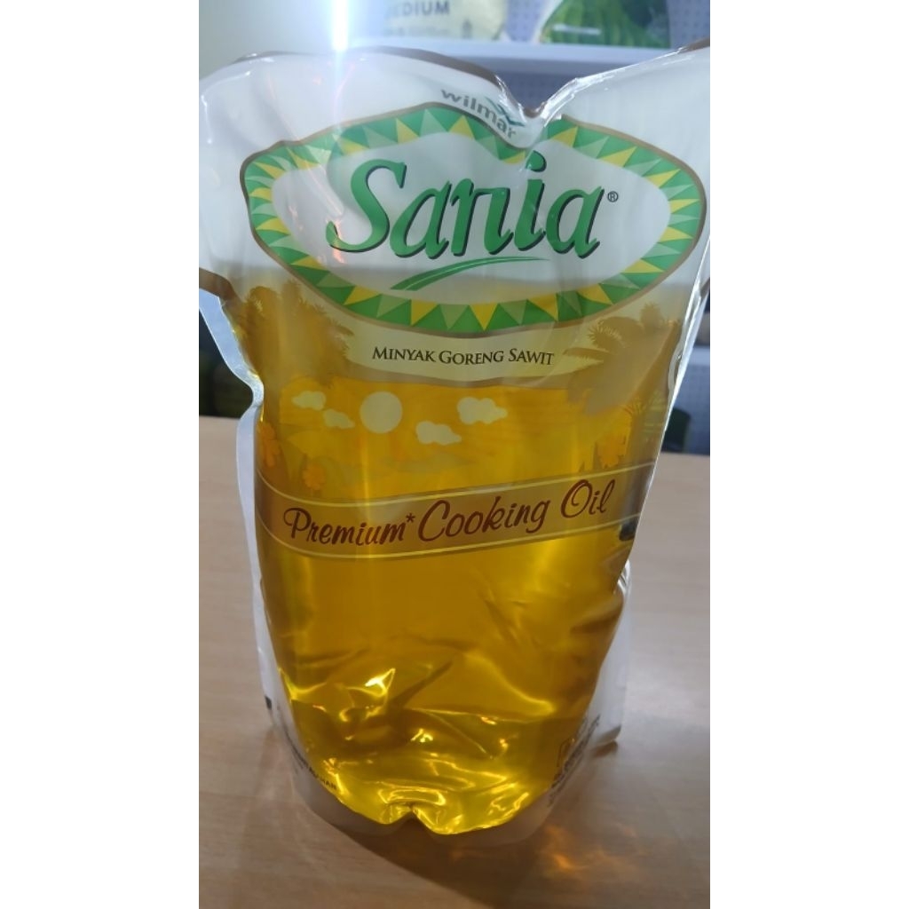 Minyak Goreng Sania 2 Liter / 1 dus 6 pcs