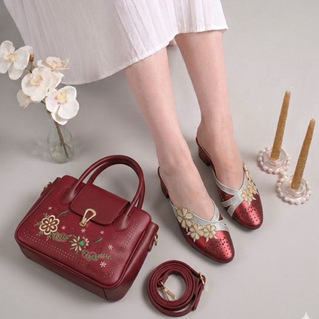 satu set sepatu sandal heels pesta wanita dan tas wanita selempang model terbaru