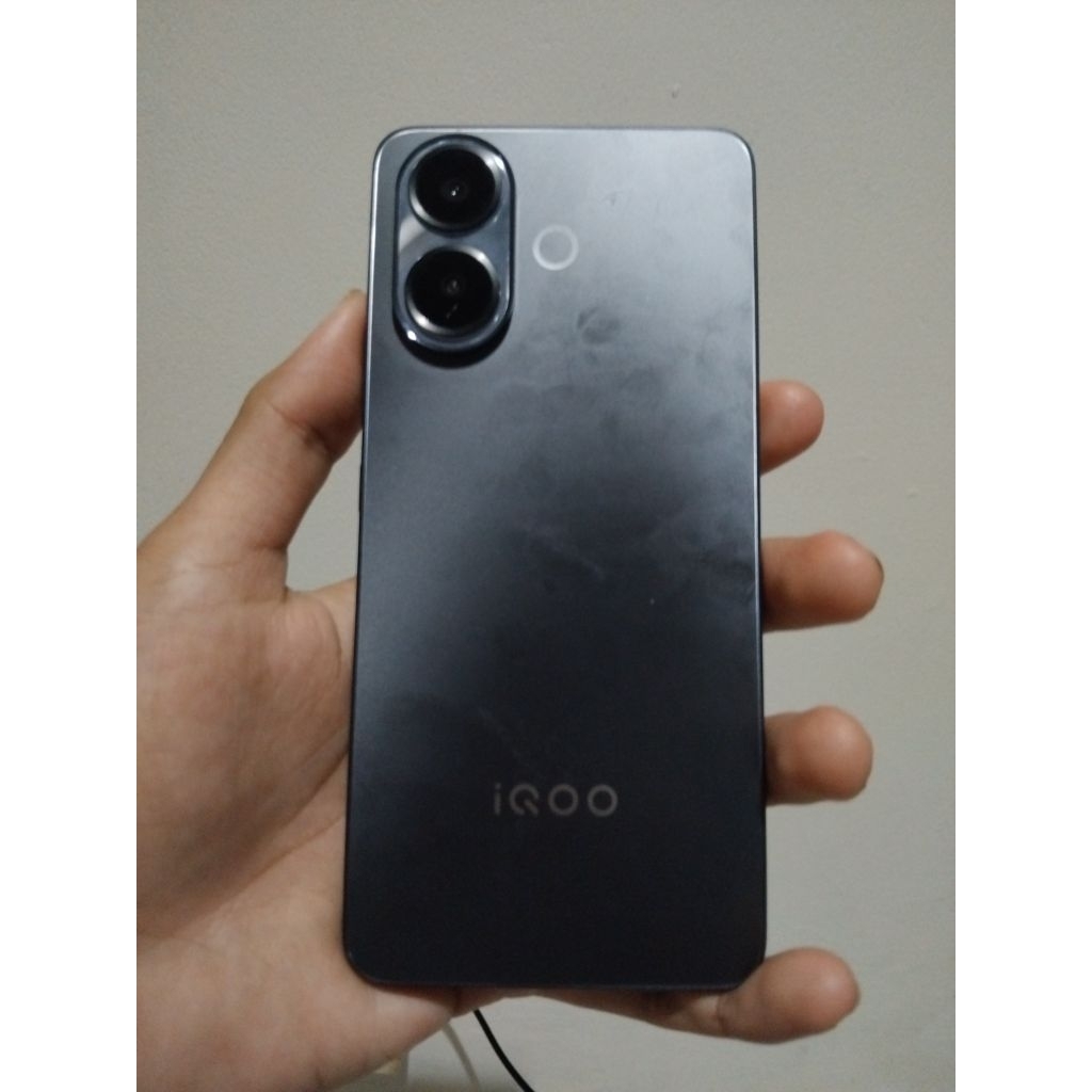 IQOO Z10R 8/128 Second