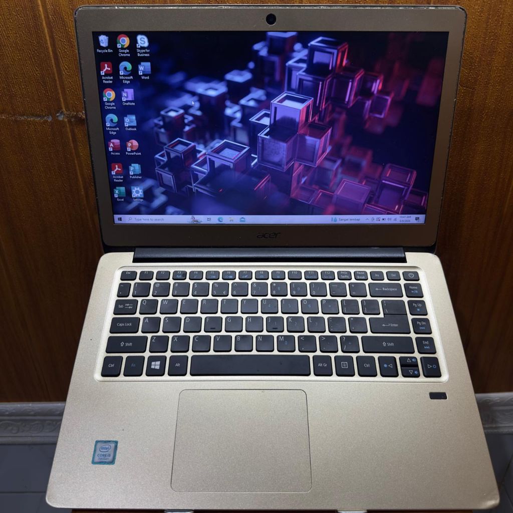 ACER SWIFT 3 SF314-51 GOLD | CORE i5-7200U | RAM 4GB | SSD 256GB | Second Original