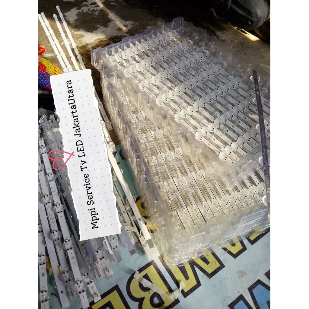 50UM Series 50UM7300PTA                                            Lampu Backlight Tv LED LG 50UM730