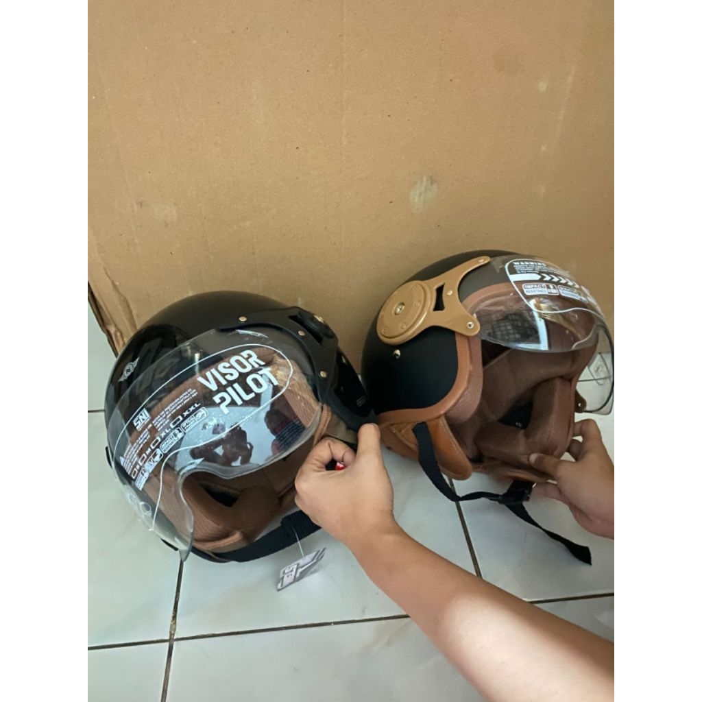 helm anak sni