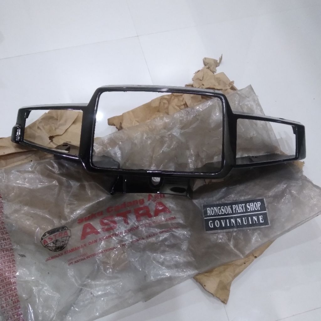 batok lampu depan bawah honda c800 c700 c 800 700 hitam original asli astra