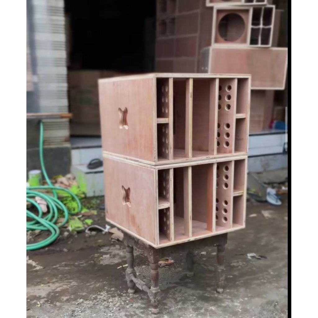 Box Speaker Midel Model PARATOP 6 INCH Bahan 12mm