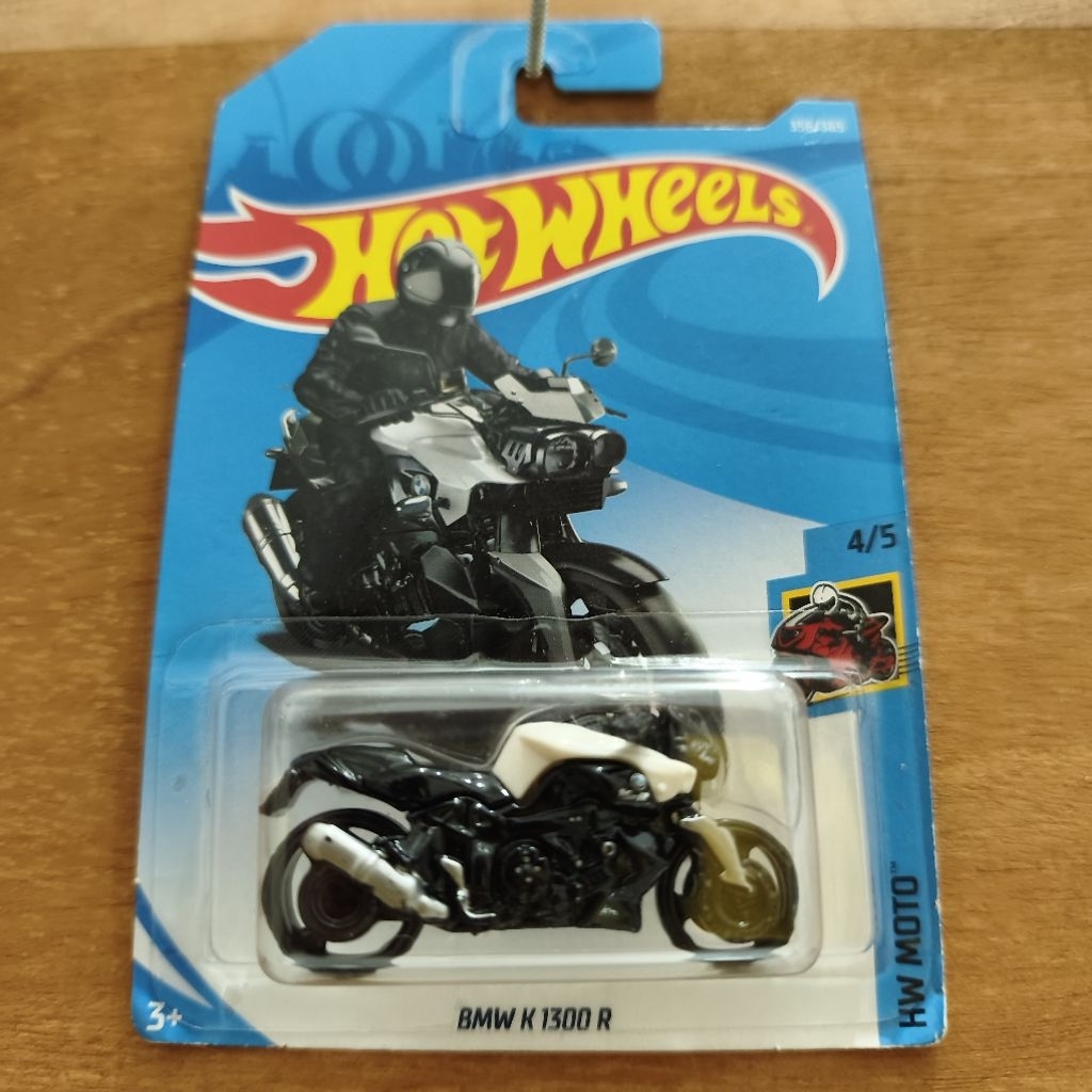 Hot Wheels BMW K 1300 R - White
