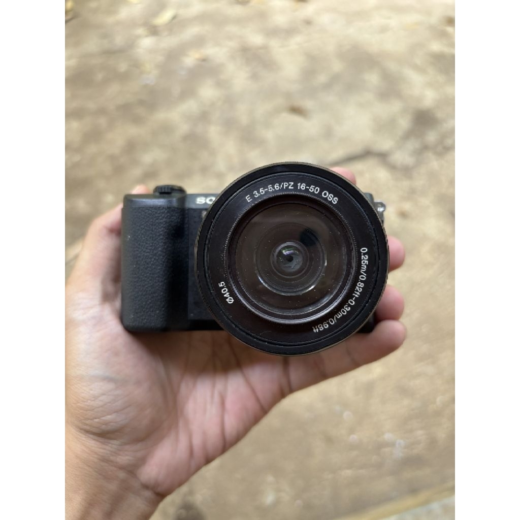 Sony A5100