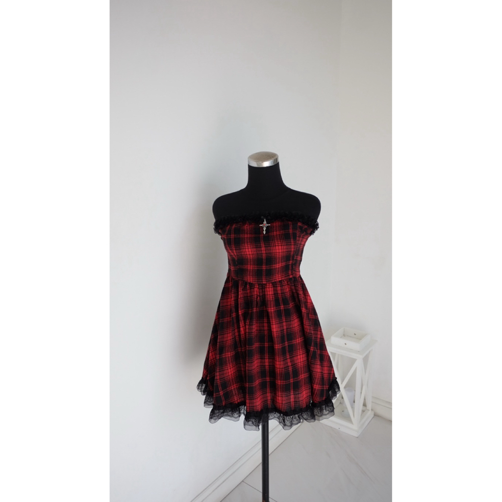 PRELOVED | tube dress plaid | grunge, alt