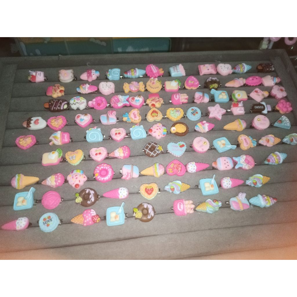 pin atau peniti anak lucu motif lucu