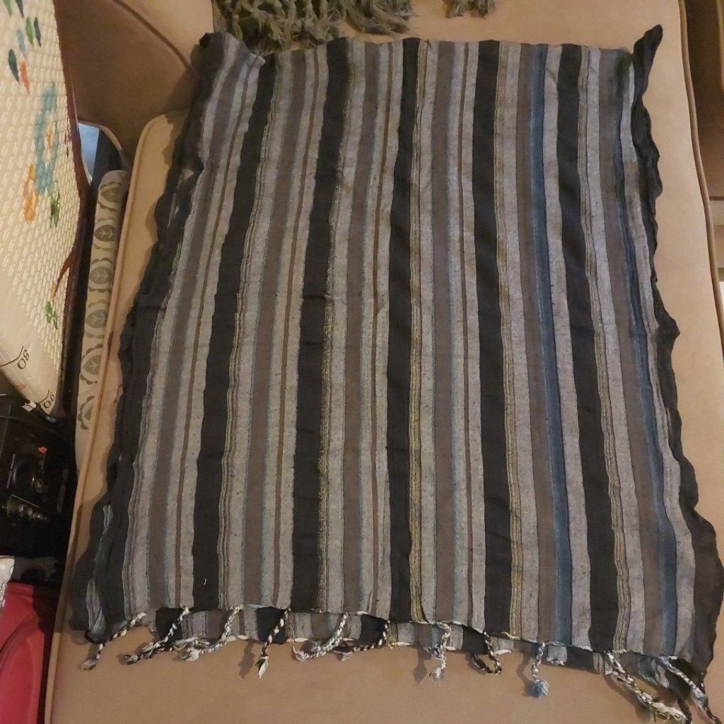 Syal selendang motif lurik dayak - syal selendang motif garis