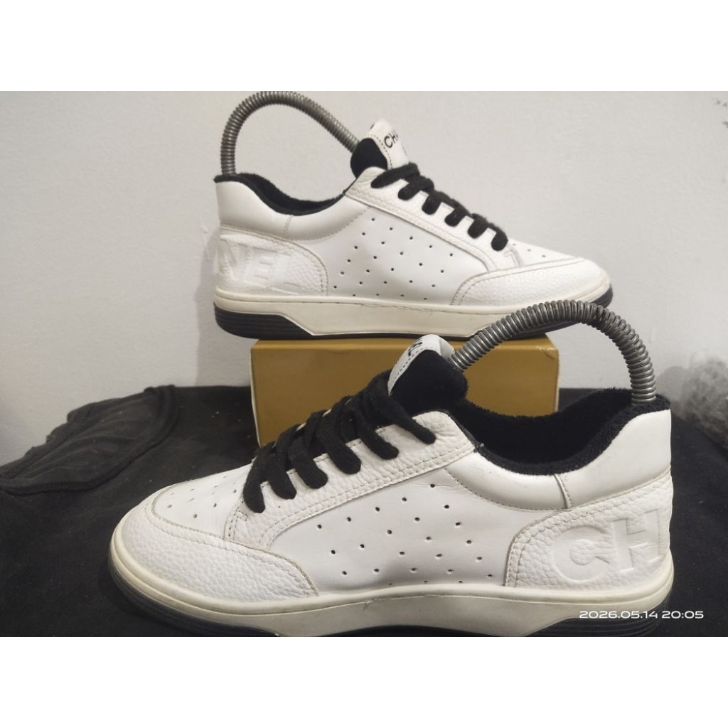 Chanel 22P Trainer size 37 Made in italy