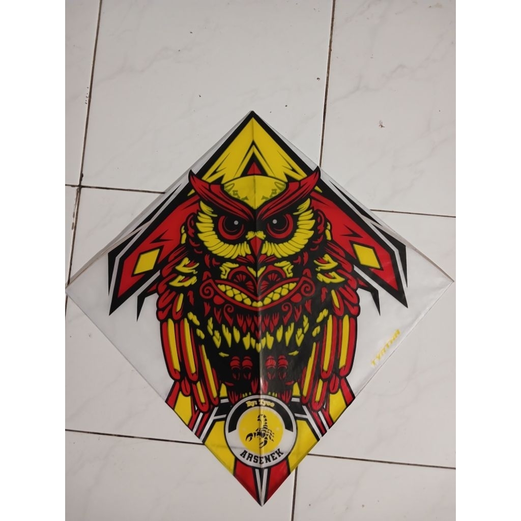 Layangan sukhoi 3 warna