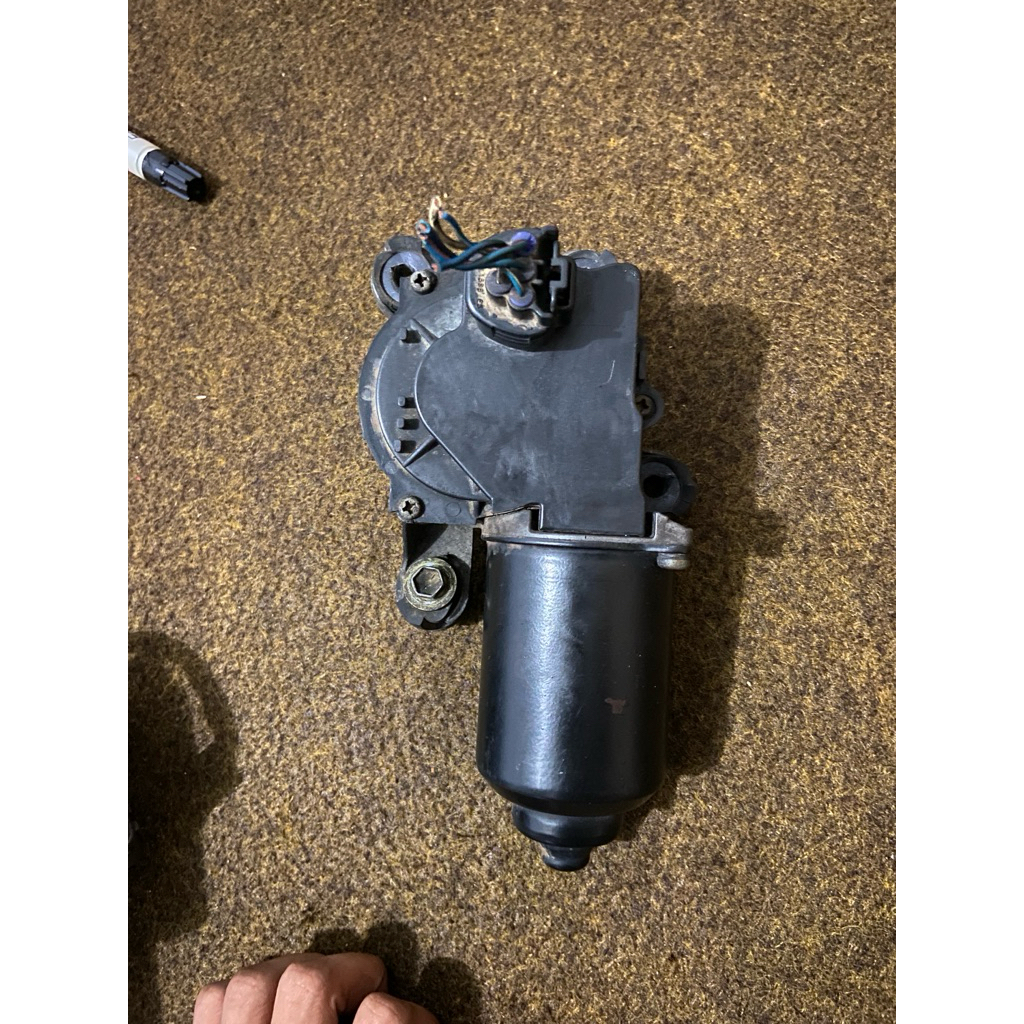 dinamo wiper new corolla/great