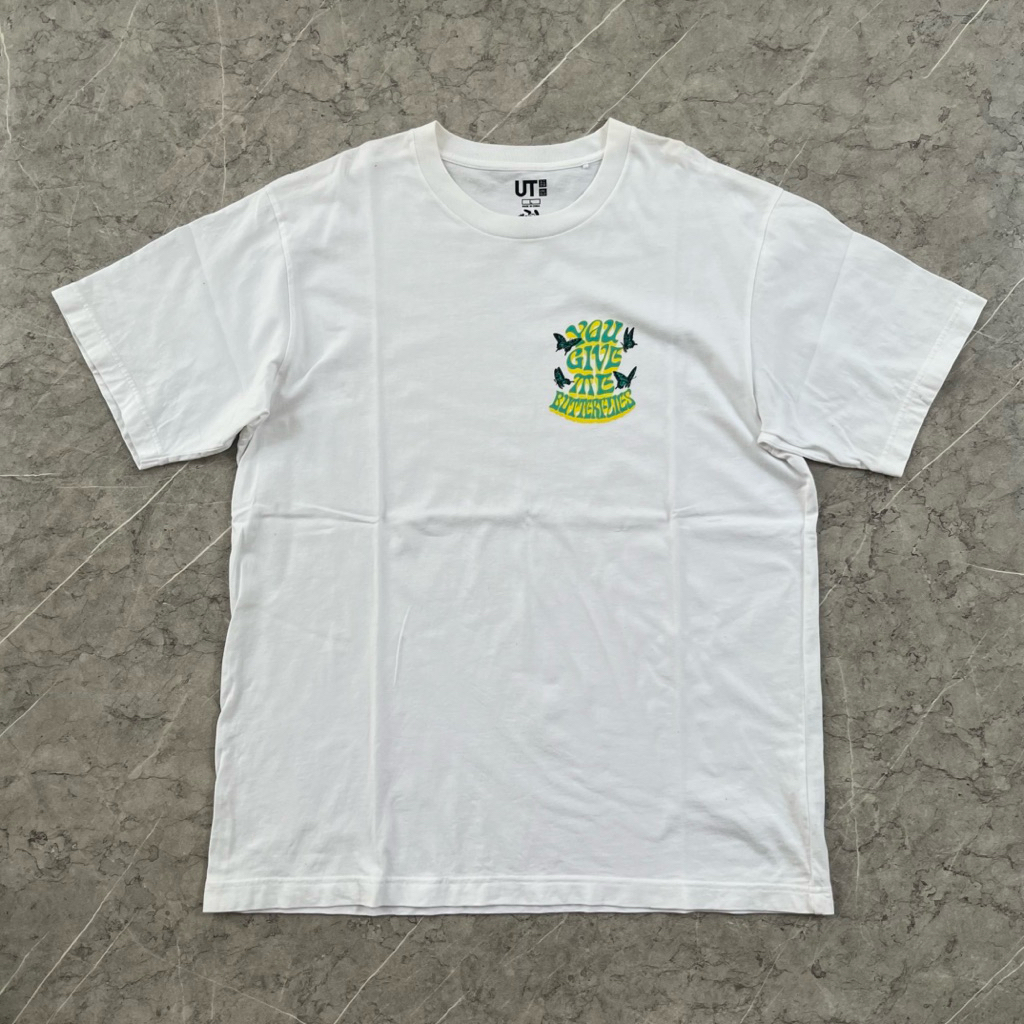 KAOS UNIQLO x VERDY SECOND