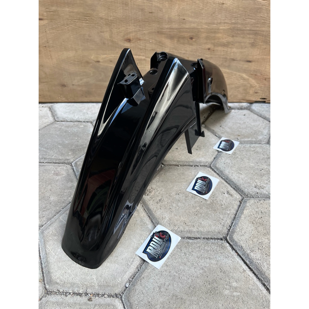 Spakbor slebor depan kawasaki kaze kaze R warna hitam